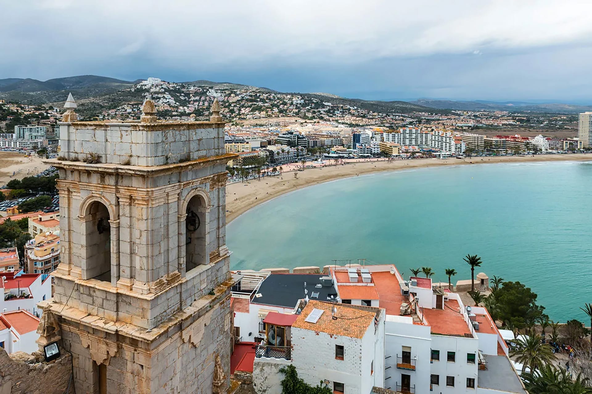Buying a house in Alicante